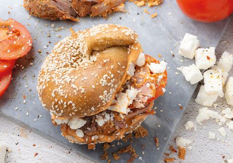 Pulled Pute Bagel