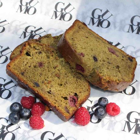 Cherry Matcha Bananenbrot